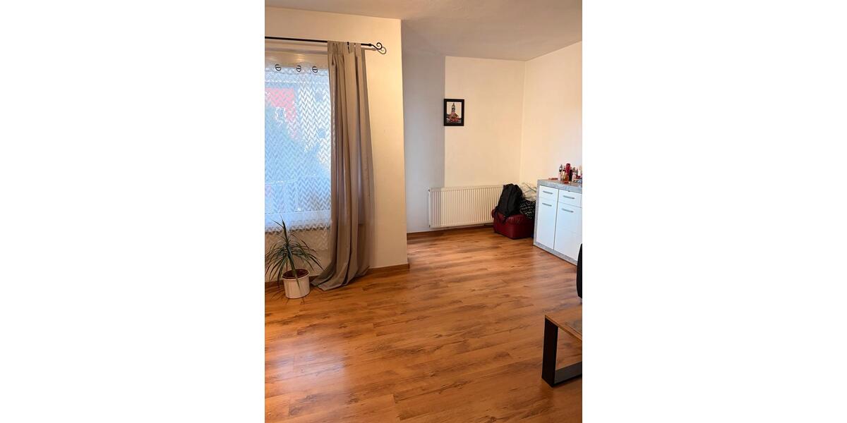 Etagenwohnung Hameln Kernstadt - 2 Zimmer, 50 m&sup2;, 72.000&euro; | Angebot:26785190