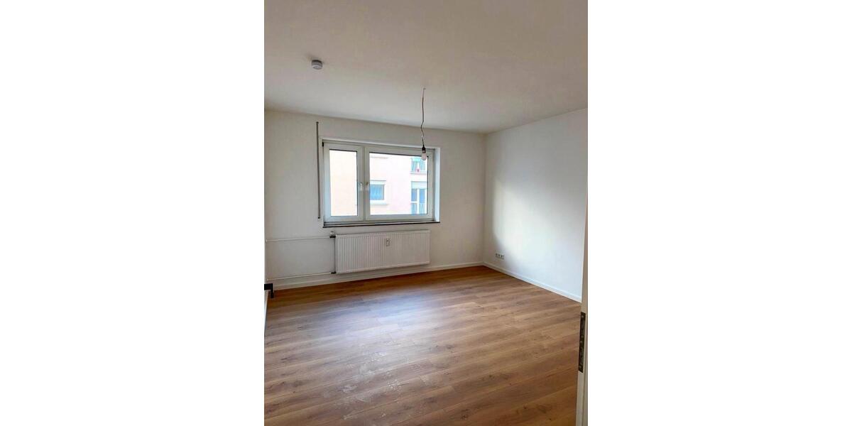 Etagenwohnung Ludwigshafen am Rhein Parkinsel - 3 Zimmer, 64 m&sup2;, 900&euro; | Angebot:25989176