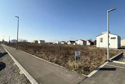 Grundstück zu verkaufen in Augsburg 320.000 € 353 m²