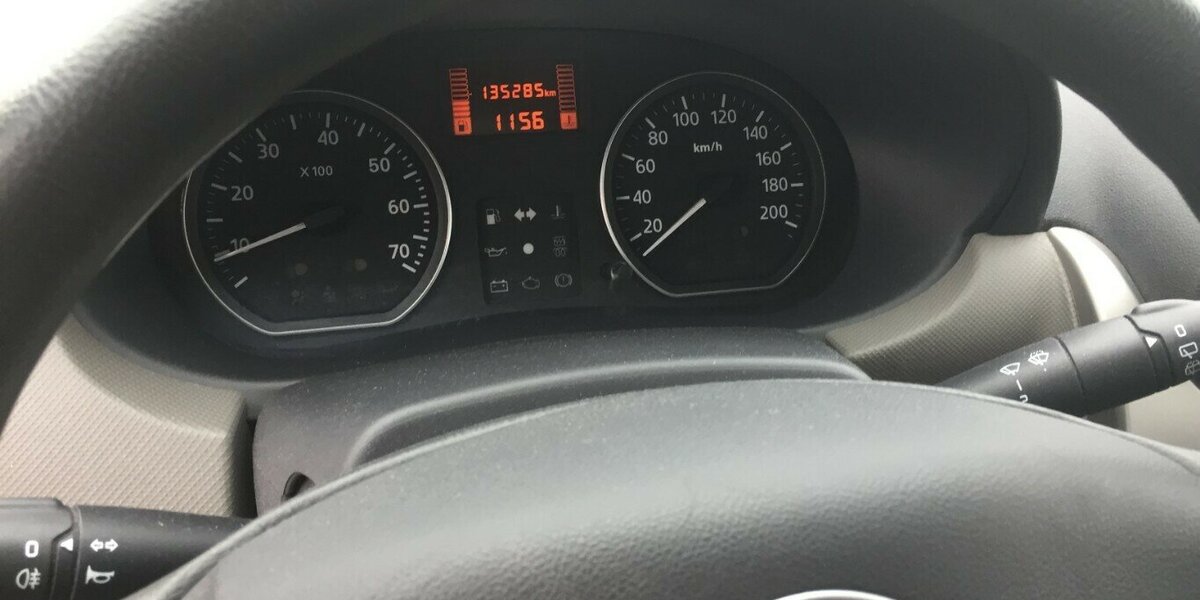 Dacia Sandero Ambiance,Tüv Neu.! 135.000 km 3.600 &euro; Himmelkron 95502