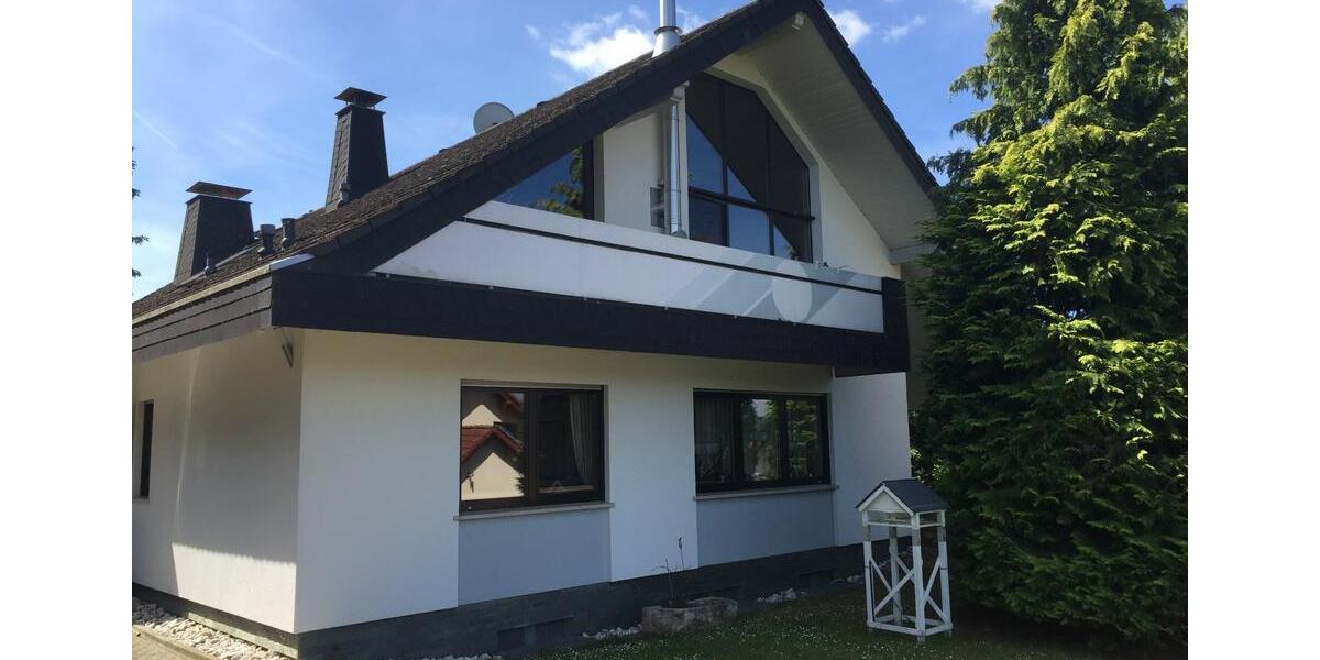 Einfamilienhaus Korbach - 11 Zimmer, 250 m&sup2;, 460.000&euro; | Angebot:26349701