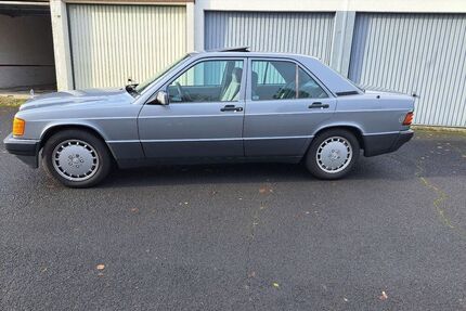 Mercedes 190