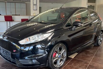 Ford Fiesta 81.989 km 10.899 € Böhmenkirch 89558