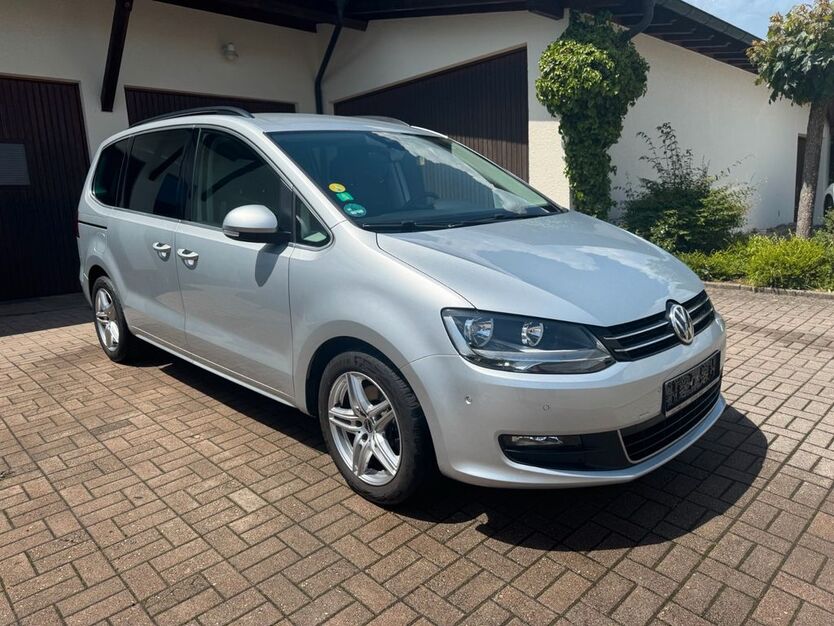 VW Sharan 101.780 km 26.061 € Horb-Talheim 72160