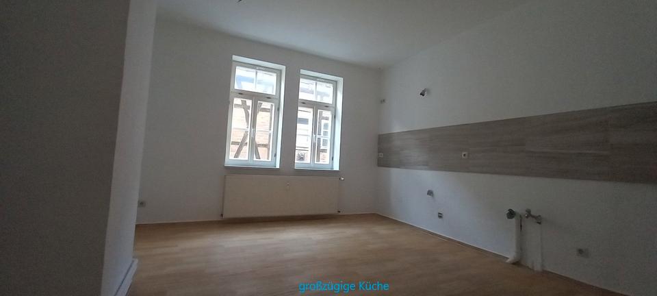 Etagenwohnung Arnstadt - 2 Zimmer, 96 m&sup2;, 620&euro; | Angebot:26624701