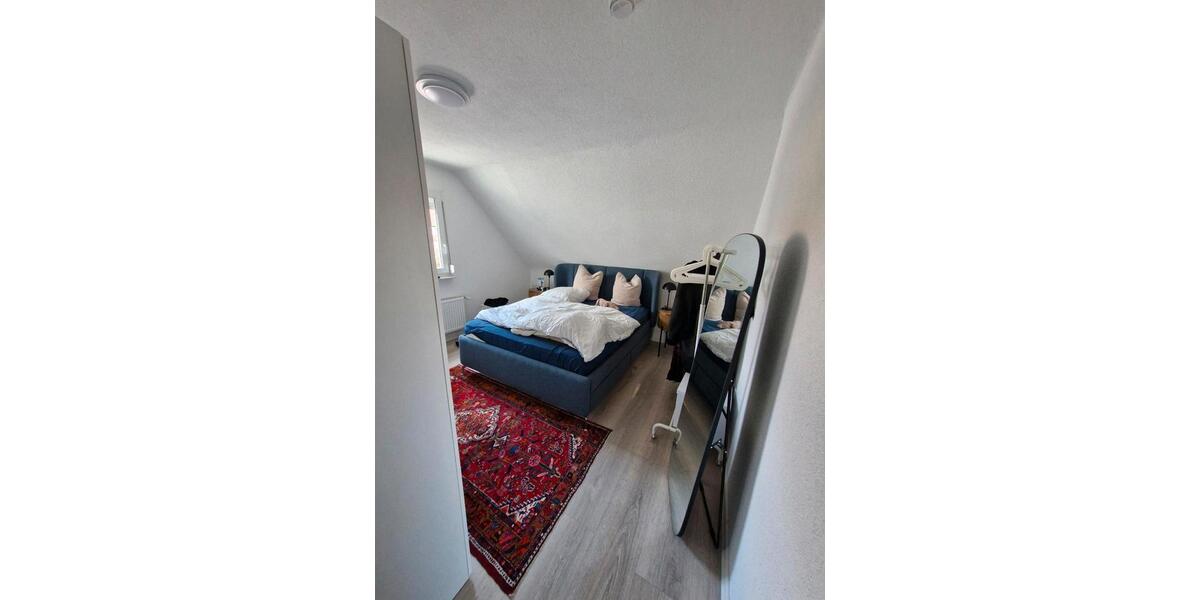 Etagenwohnung Stuttgart Vaihingen - 5 Zimmer, 96 m&sup2;, 1.550&euro; | Angebot:26652368