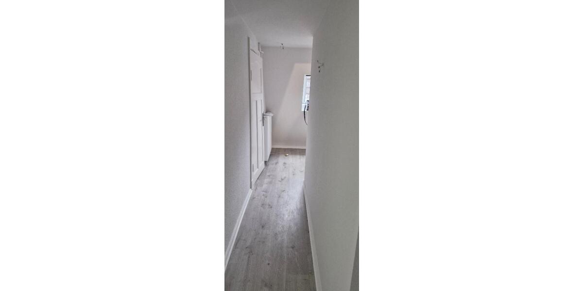 Dachgeschoßwohnung Husum - 2.5 Zimmer, 47 m&sup2;, 470&euro; | Angebot:25541028