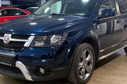 Fiat Freemont 70.993 km 15.599 € München 81677