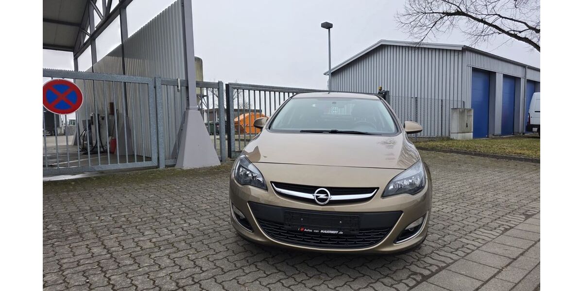 Opel Astra 94.000 km 7.799 &euro; Kippenheim 77971