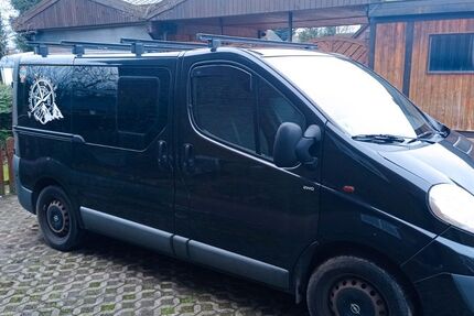 Opel Vivaro 279.325 km 7.999 &euro; Ahlen 59229