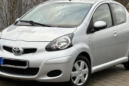 Toyota Aygo (X) 90.150 km 3.690 &euro; Weinheim 69469