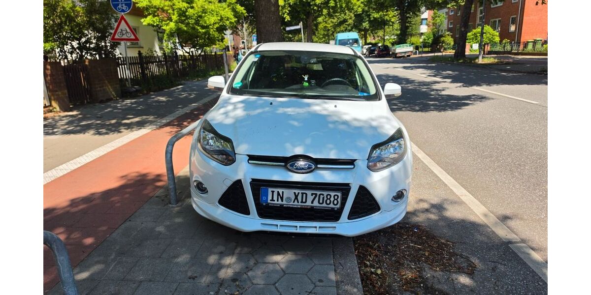 Ford Focus 109.000 km 8.900 &euro; Hamburg 22045