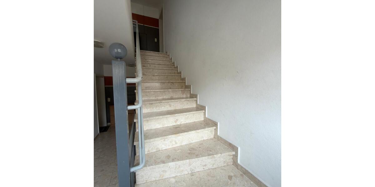 Etagenwohnung Bodenwöhr - 3 Zimmer, 76 m&sup2;, 620&euro; | Angebot:26183688