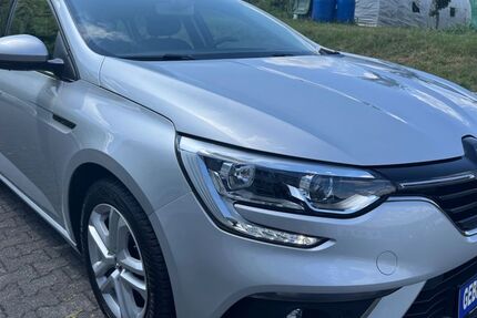 Renault Megane 40.000 km 13.950 &euro; Drolshagen 57489