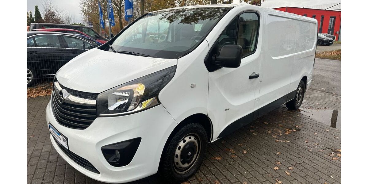 Opel Vivaro 121.000 km 12.990 &euro; Schleswig 24837