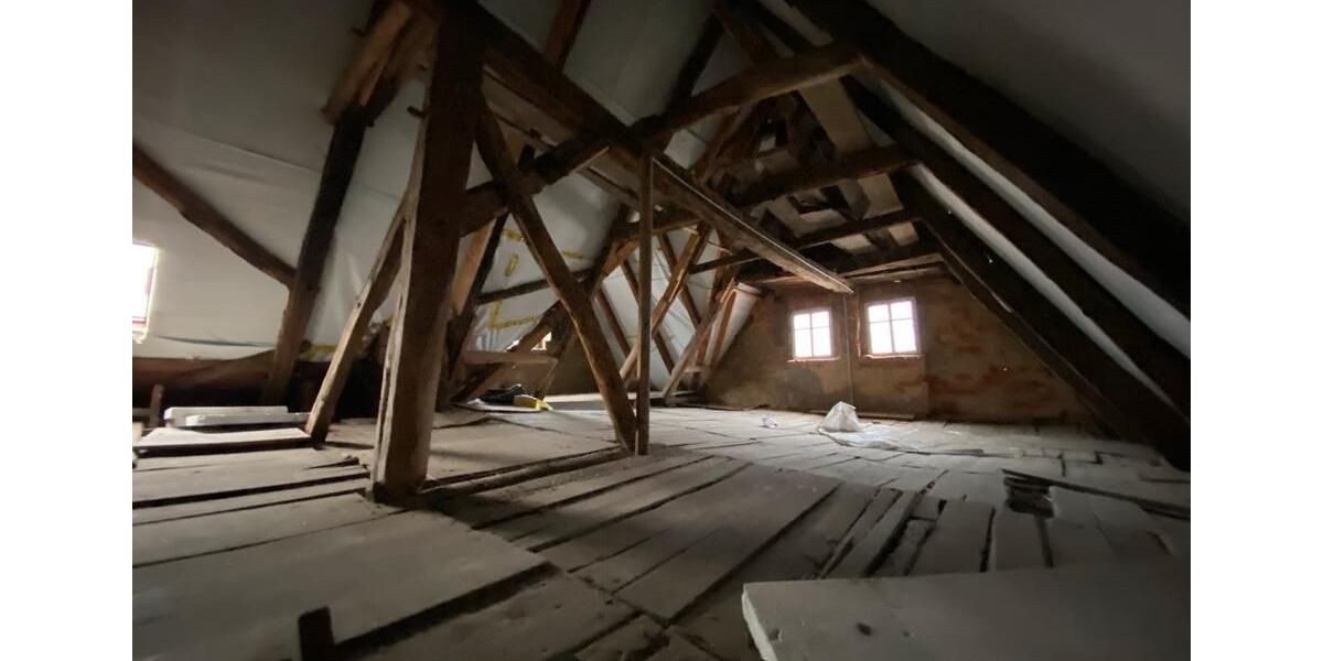 Einfamilienhaus Frohburg - 6 Zimmer, 110 m&sup2;, 49.000&euro; | Angebot:26758015