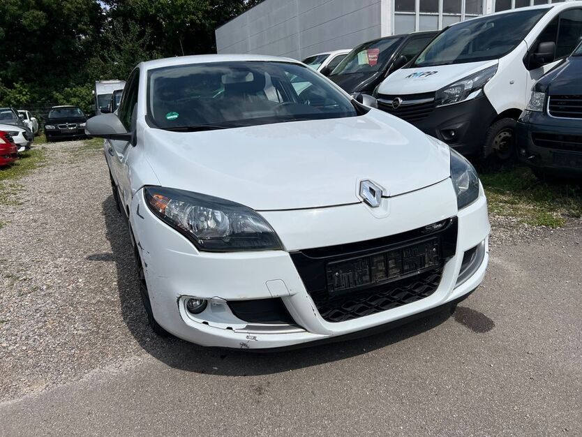 Renault Megane 56.377 km 3.700 € Kempten 87439