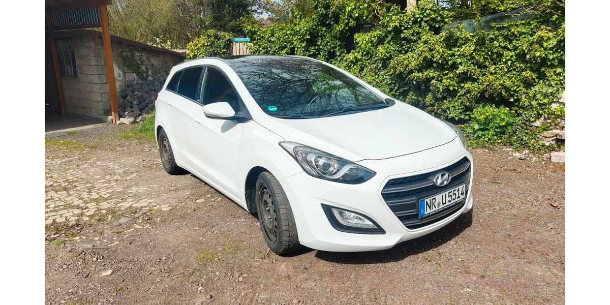 Hyundai i30 79.000 km 14.499 &euro; Neuwied 56566