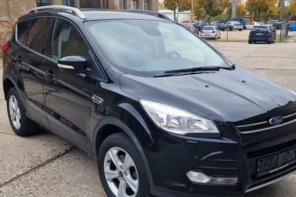 Ford Kuga 100.000 km 13.999 € Leipzig 04178