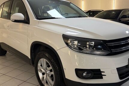 VW Tiguan 145.330 km 8.490 € Elchingen 89275