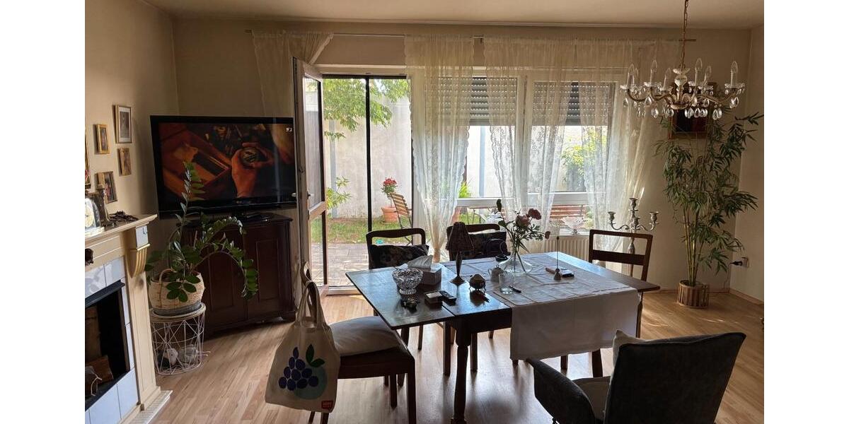 Erdgeschoßwohnung Adelsdorf - 1.5 Zimmer, 50 m&sup2;, 184.000&euro; | Angebot:26637444