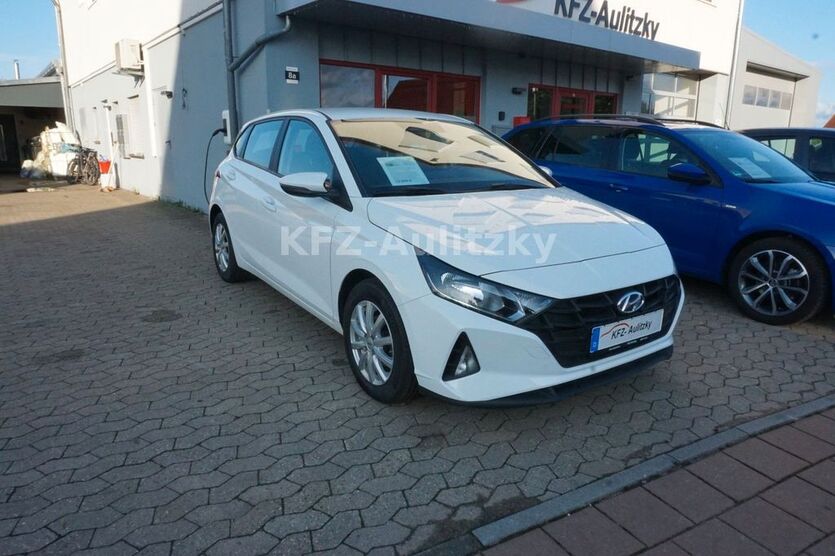 Hyundai i20 62.437 km 12.990 € Neuendettelsau 91564