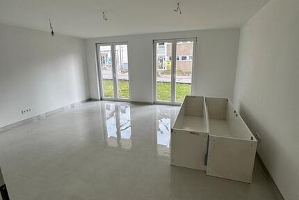 Hirschberg 2-Zimmer-Wohnung - Kernsanierte Erdgeschoßwohnung