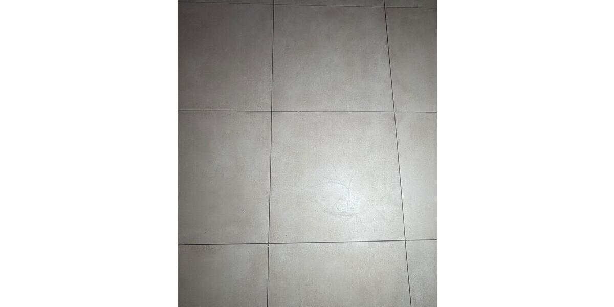 Erdgeschoßwohnung Perl - 2 Zimmer, 82 m&sup2;, 1.310&euro; | Angebot:25054798