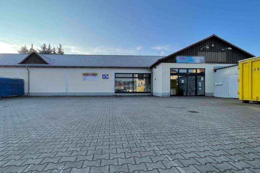 Einzelhandel in Crimmitschau 330.000 € 1019.92 m²