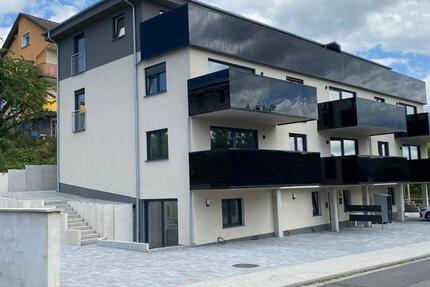 Haus Grünberg - 2 Zimmer, 75 m&sup2;, 1.000&euro; | Angebot:26423512