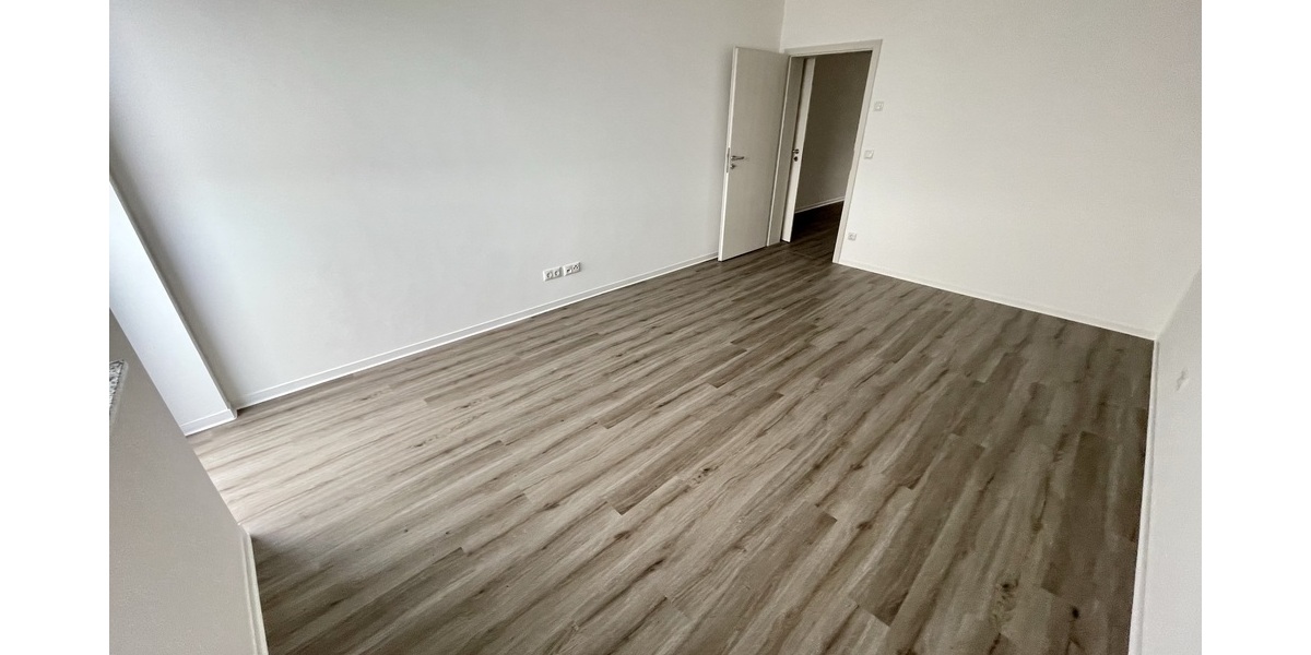 Wohnen mit ALLEN Extras am Geraer Reußpark! 4 Zimmer mit Loggia, Balkon, Aufzug und Tiefgarage! - Etagenwohnung Gera Alt-Bieblach | Angebot:26843941