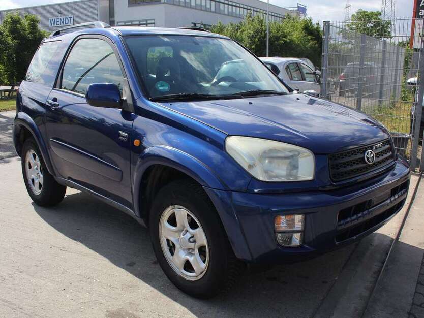 RAV 4