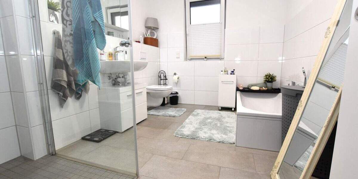 Etagenwohnung Menden Lendringsen - 3 Zimmer, 98 m&sup2;, 1.185&euro; | Angebot:25927285