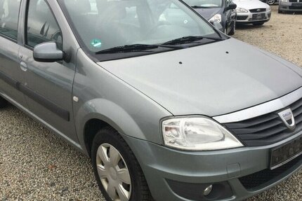 Dacia Logan MCV,Laureate 1.5 dCi,el.Fh,AHK,Tüv Neu! 174.000 km 4.200 &euro; Himmelkron 95502
