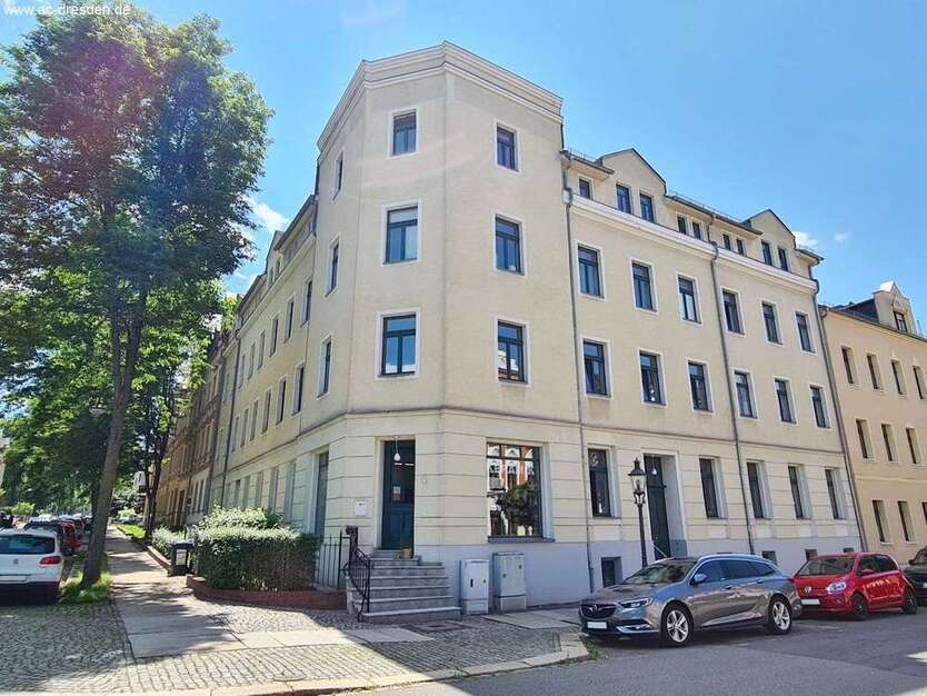 Wohnung zum Mieten in Chemnitz 330 € 52.27 m²