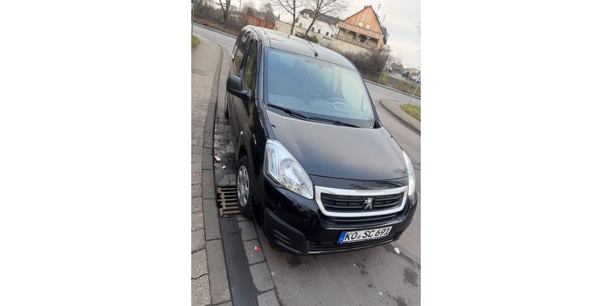 Peugeot Partner 129.000 km 5.999 &euro; Koblenz 56070
