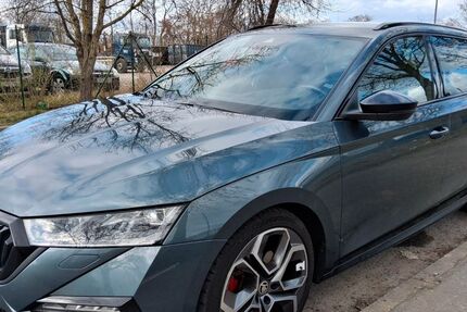 Skoda Octavia 165.000 km 20.800 &euro; Berlin 12347