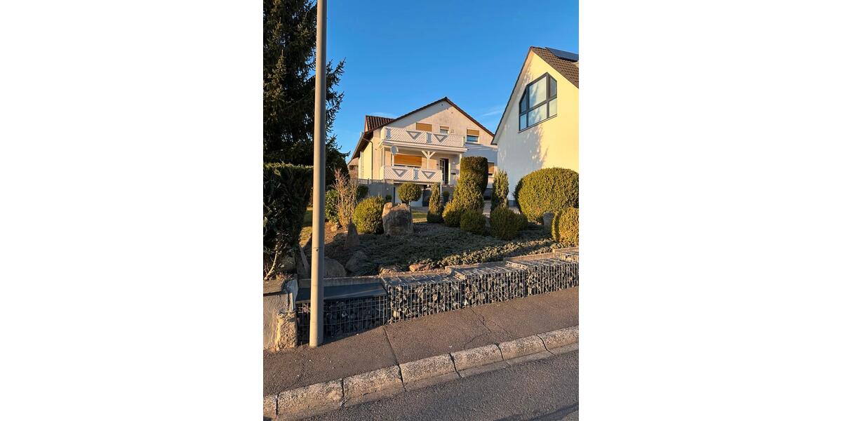 Mehrfamilienhaus, Wohnhaus Fulda Kohlhaus - 6 Zimmer, 150 m&sup2;, 2.300&euro; | Angebot:25561235