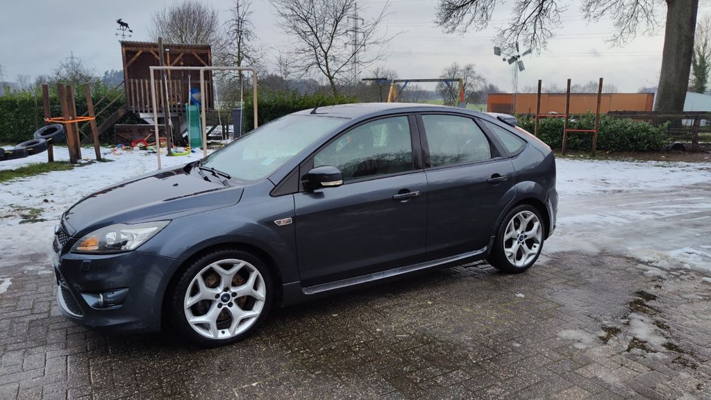 Ford Focus 206.000 km 7.000 &euro; Salzbergen 48499