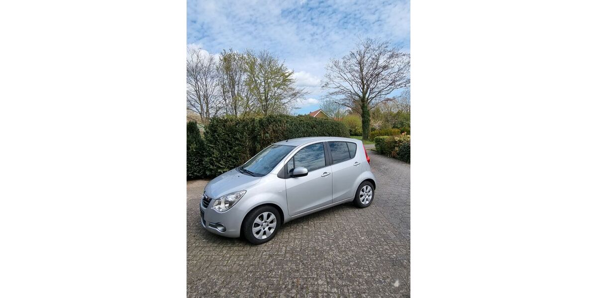 Opel Agila 49.900 km 3.500 &euro; Uplengen 26670