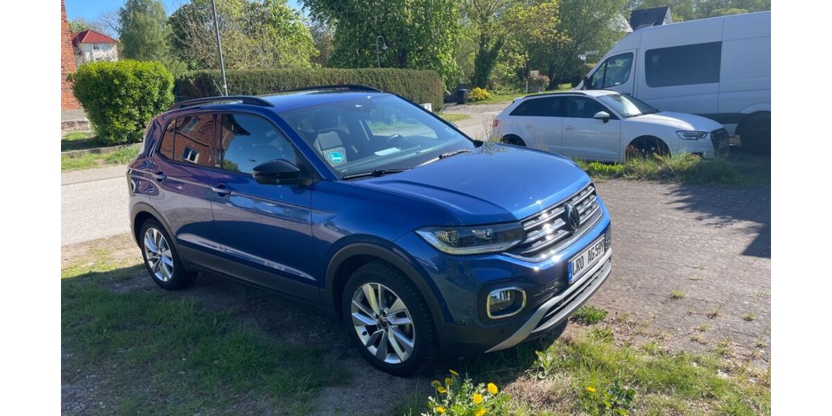 VW T-Cross 11.900 km 23.700 &euro; Sildemow 18059