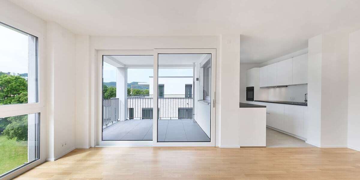 Etagenwohnung Pfullingen - 4 Zimmer, 95 m&sup2;, 1.490&euro; | Angebot:24422825