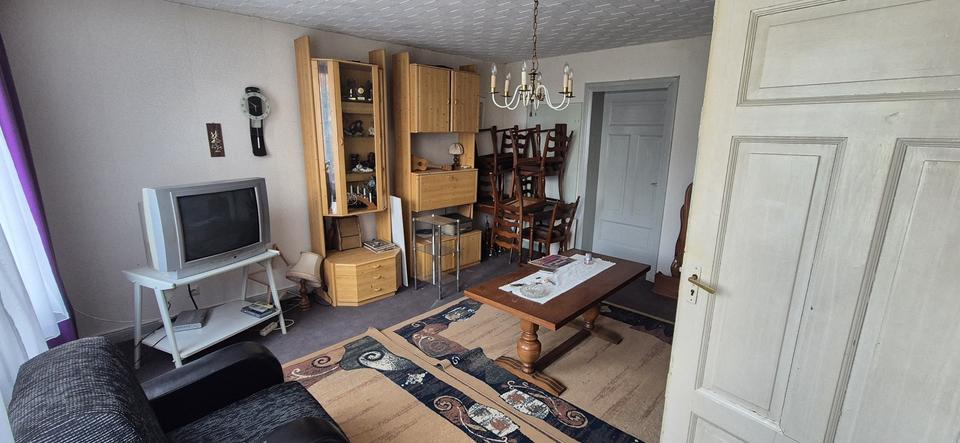 Doppelhaushälfte Nalbach - 9 Zimmer, 172 m&sup2;, 158.000&euro; | Angebot:26729814