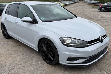 VW Golf 144.000 km 9.990 € Moosburg 85368