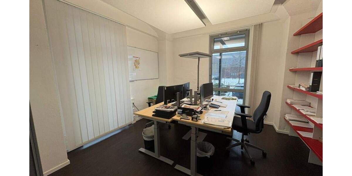 Gewerbeobjekt Lüneburg Schützenplatz - 5 Zimmer, 155 m&sup2;, 2.520&euro; | Angebot:25701374