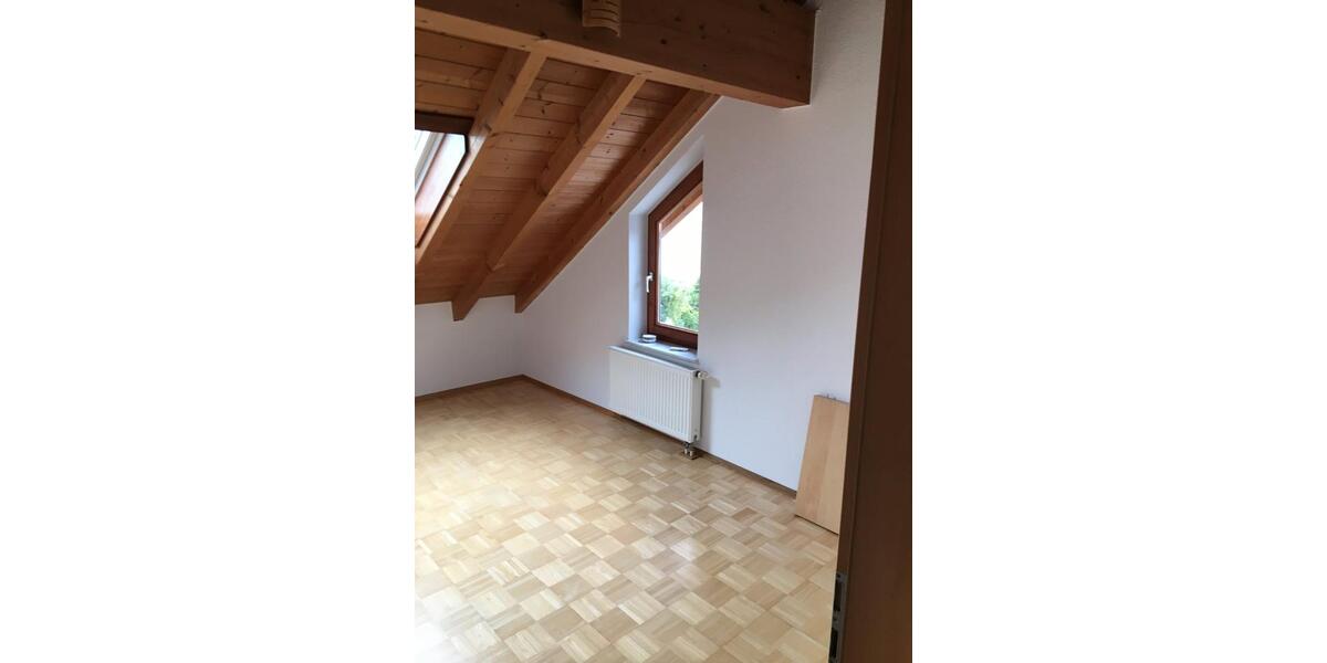 Etagenwohnung Meckenbeuren - 2.5 Zimmer, 74 m&sup2;, 660&euro; | Angebot:26227337