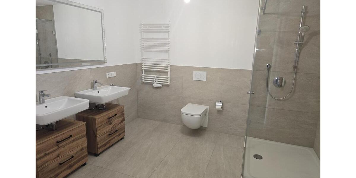 Erdgeschoßwohnung Neuhaus am Inn - 3 Zimmer, 84 m&sup2;, 790&euro; | Angebot:26112471