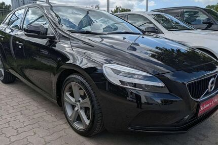 Volvo V40 124.300 km 12.450 &euro; Schwarzenbek 21493