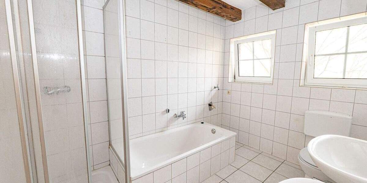 Mehrfamilienhaus, Wohnhaus Hemmoor Basbeck - 1 Zimmer, 378 m&sup2;, 498.000&euro; | Angebot:26259045