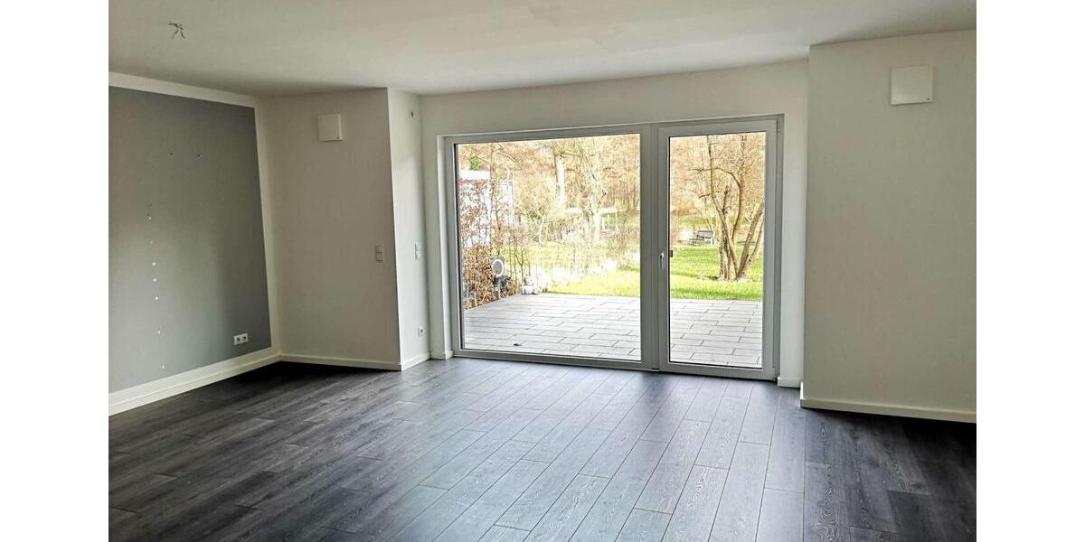 Reihenhaus Königs Wusterhausen - 4 Zimmer, 124 m&sup2;, 1.950&euro; | Angebot:26676596